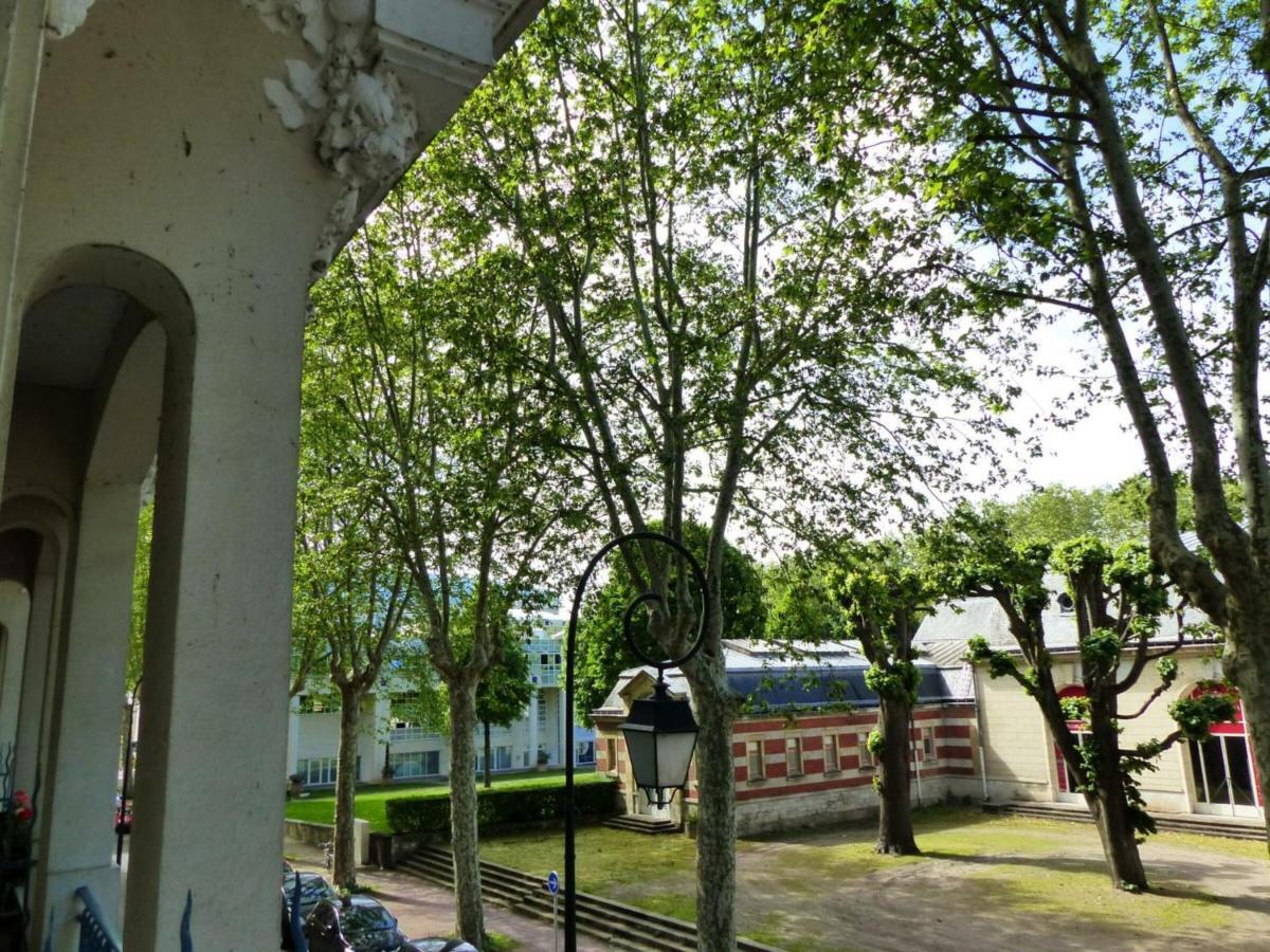 Appartement Elegant Et Confortable Au Coeur De Vichy, Pres De L'Opera Et Des Parcs Napoleon III - Fr-1-489-303 외부 사진
